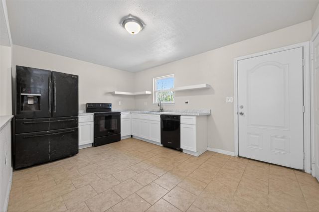 140 Marie Street, Shepherd, TX 77371