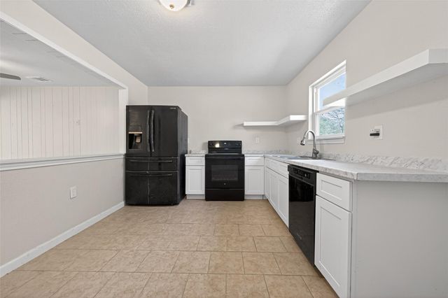 140 Marie Street, Shepherd, TX 77371