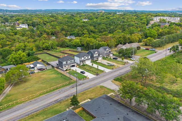 420 Larkin Springs Rd, Madison, TN 37115
