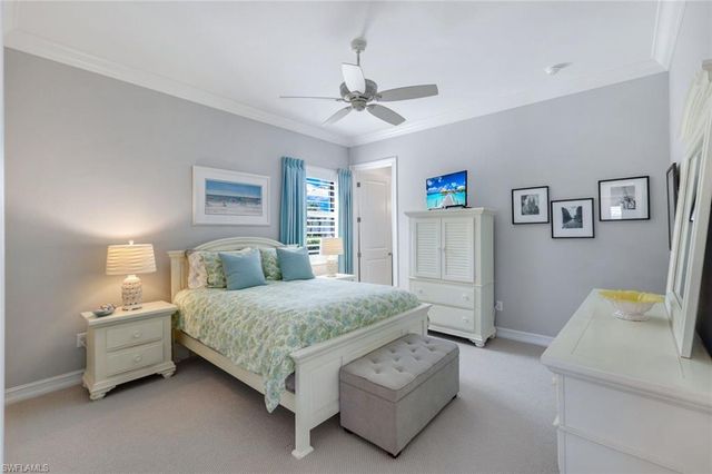 8998 Arrezo CT, Naples, FL 34119