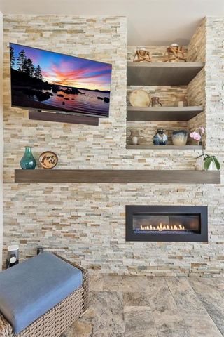 8998 Arrezo CT, Naples, FL 34119