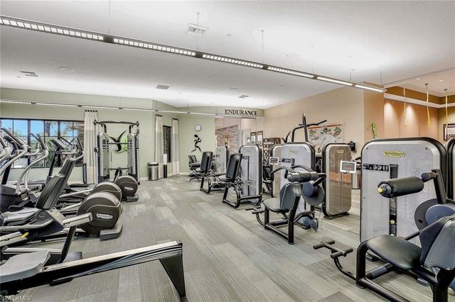 8998 Arrezo CT, Naples, FL 34119