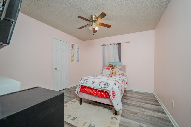 1129 Garden Dr, Longview, TX 75603