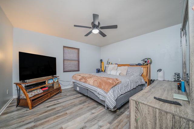 1129 Garden Dr, Longview, TX 75603