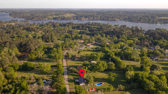 1129 Garden Dr, Longview, TX 75603