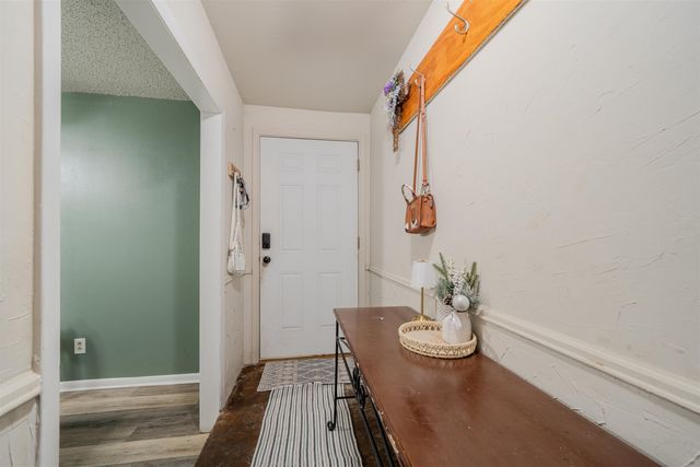 1129 Garden Dr, Longview, TX 75603