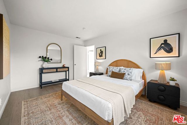 11453 Fox Hollow Lane, Pacoima, CA 91331