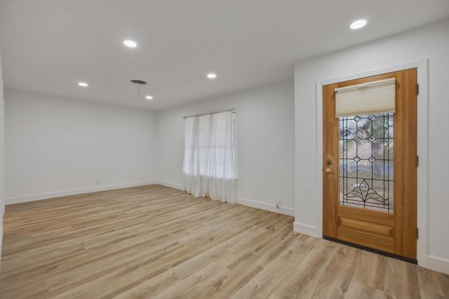 1705 Elmhurst DR, Austin, TX 78741