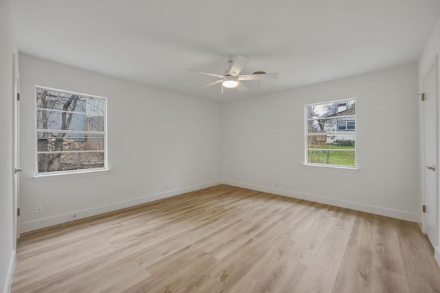 1705 Elmhurst DR, Austin, TX 78741