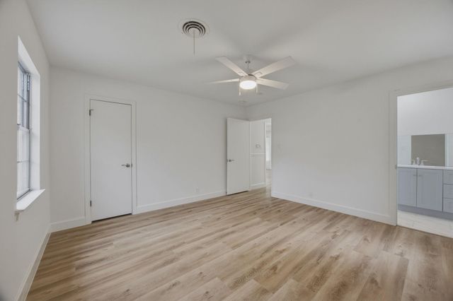 1705 Elmhurst DR, Austin, TX 78741