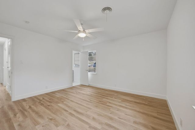 1705 Elmhurst DR, Austin, TX 78741