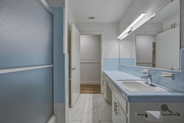 1705 Elmhurst DR, Austin, TX 78741