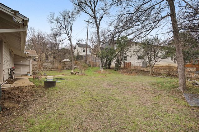 1705 Elmhurst DR, Austin, TX 78741