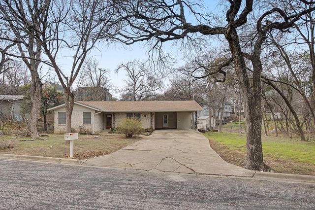 1705 Elmhurst DR, Austin, TX 78741