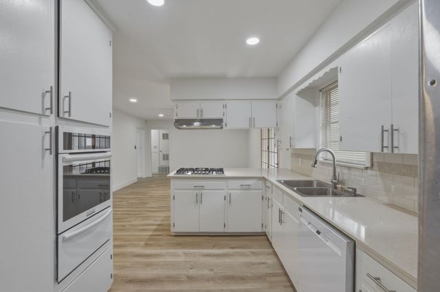 1705 Elmhurst DR, Austin, TX 78741