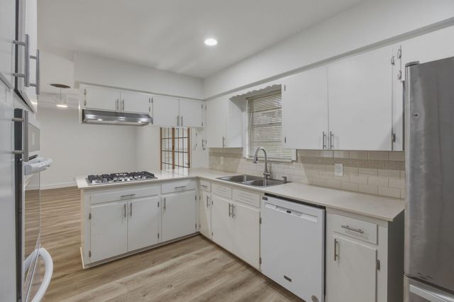 1705 Elmhurst DR, Austin, TX 78741