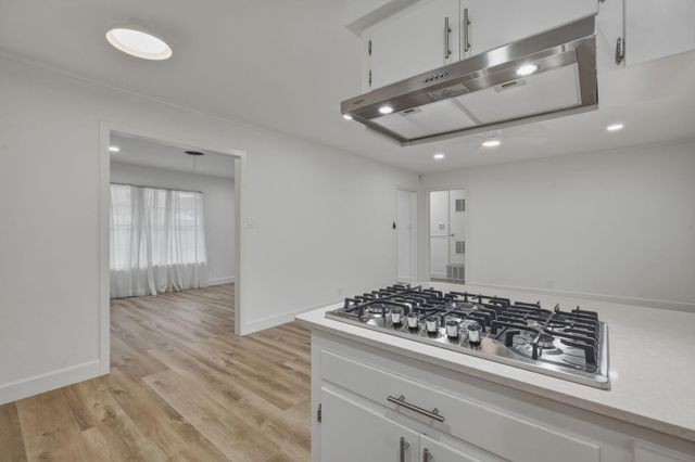 1705 Elmhurst DR, Austin, TX 78741