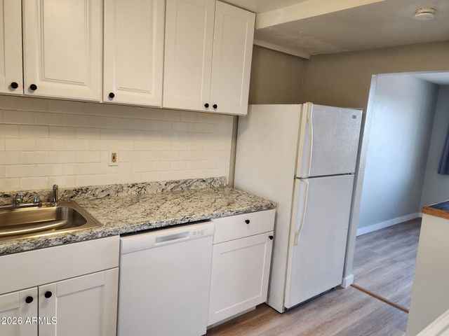 1517 W THOMAS Road 3, Phoenix, AZ 85015