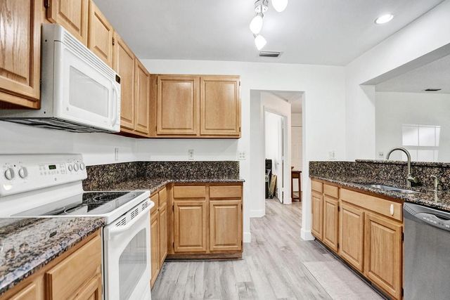 3068 Lucerne Park Drive, Greenacres, FL 33467