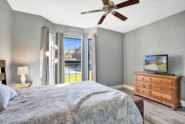 3068 Lucerne Park Drive, Greenacres, FL 33467