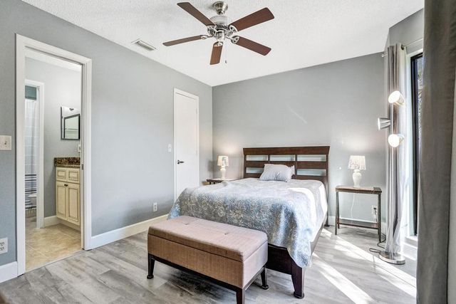3068 Lucerne Park Drive, Greenacres, FL 33467