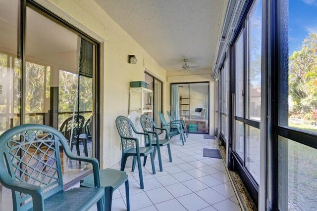 3068 Lucerne Park Drive, Greenacres, FL 33467