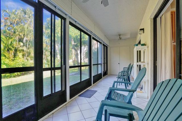 3068 Lucerne Park Drive, Greenacres, FL 33467