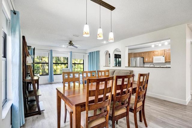 3068 Lucerne Park Drive, Greenacres, FL 33467