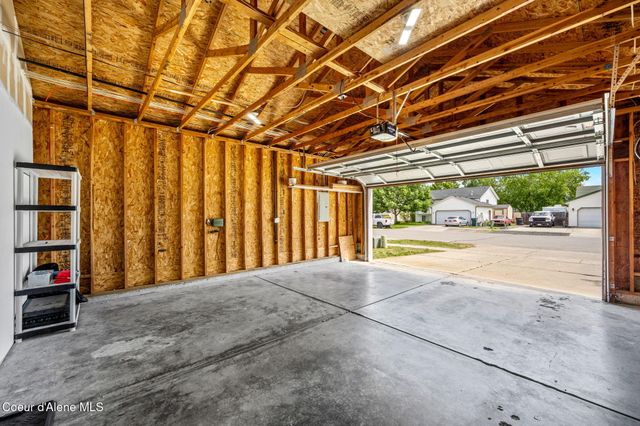 11850 N Stinson LOOP, Hayden, ID 83835