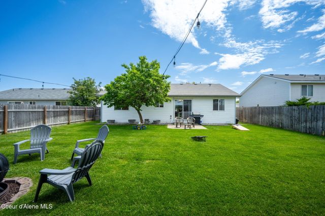 11850 N Stinson LOOP, Hayden, ID 83835