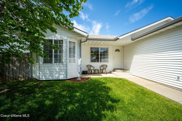 11850 N Stinson LOOP, Hayden, ID 83835