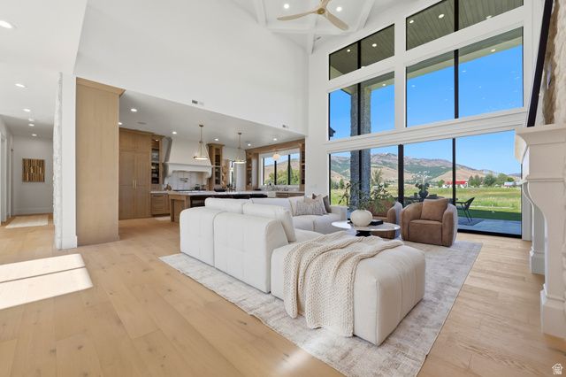 238 S 7900 ST, Huntsville, UT 84317
