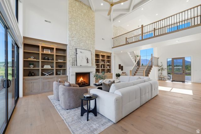 238 S 7900 ST, Huntsville, UT 84317