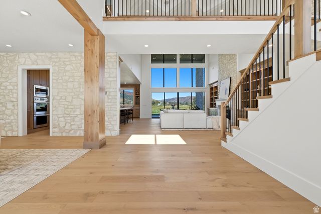 238 S 7900 ST, Huntsville, UT 84317