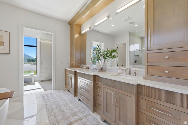238 S 7900 ST, Huntsville, UT 84317