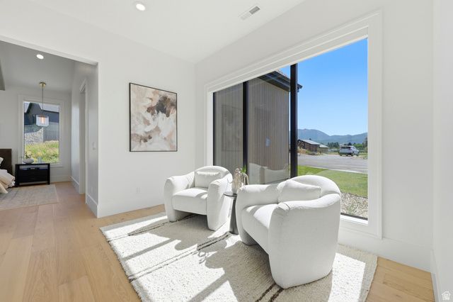 238 S 7900 ST, Huntsville, UT 84317