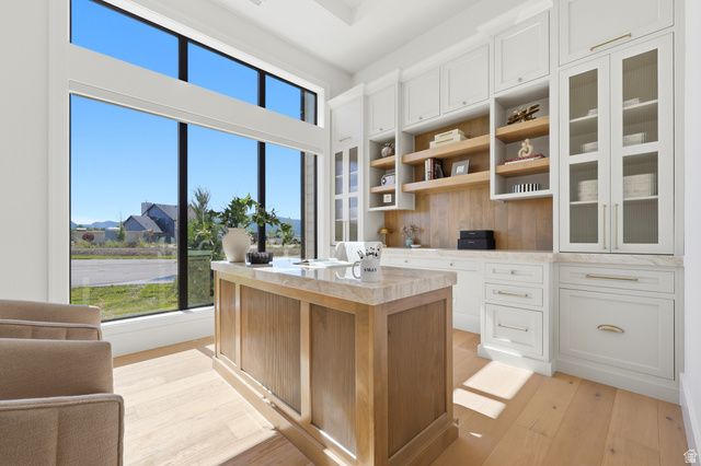 238 S 7900 ST, Huntsville, UT 84317