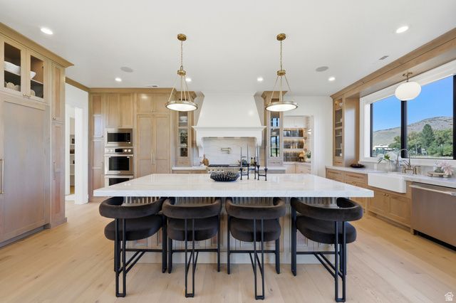 238 S 7900 ST, Huntsville, UT 84317
