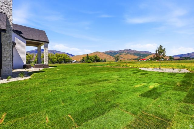 238 S 7900 ST, Huntsville, UT 84317