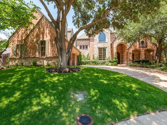 2804 High Point Court, Grapevine, TX 76051
