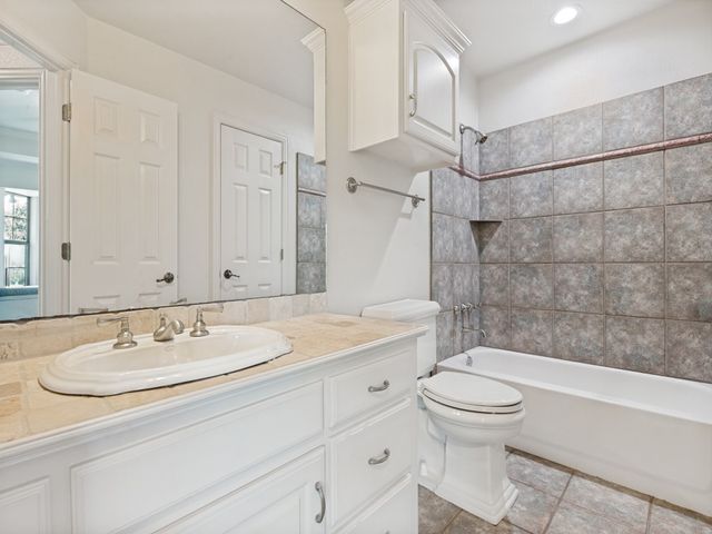 2804 High Point Court, Grapevine, TX 76051