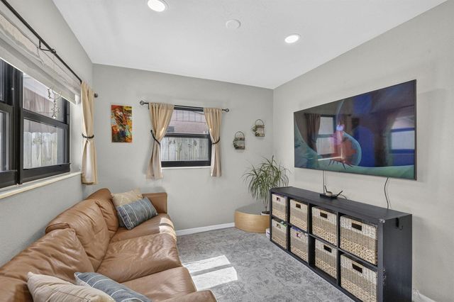 110 NW 56th Street, Oakland Park, FL 33309