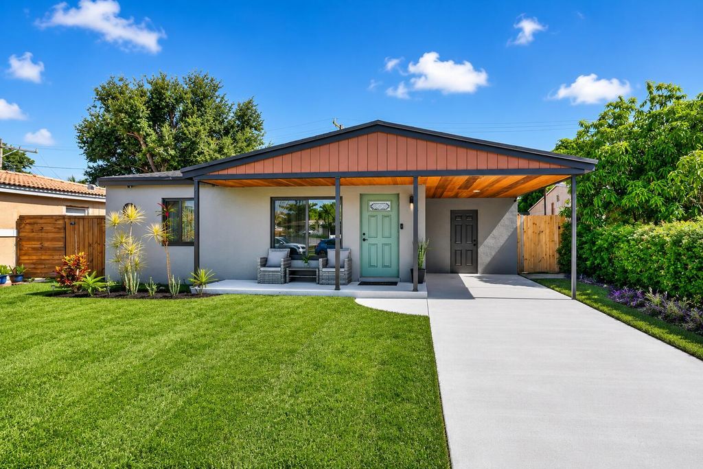 110 NW 56th Street, Oakland Park, FL 33309