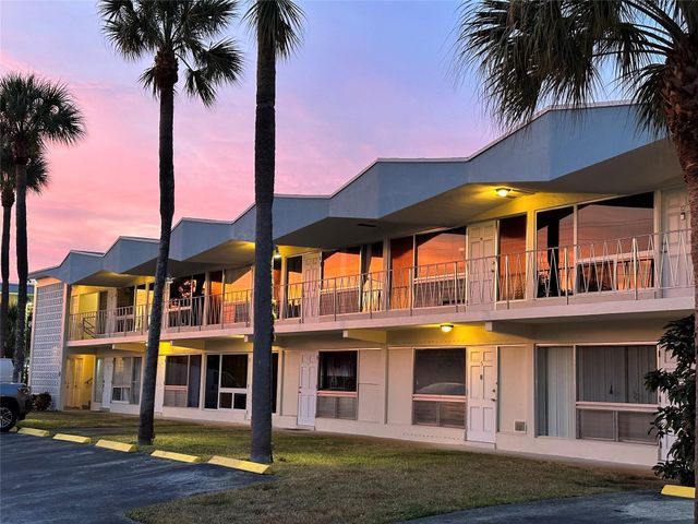 715 NW 30th Court 8, Wilton Manors, FL 33311