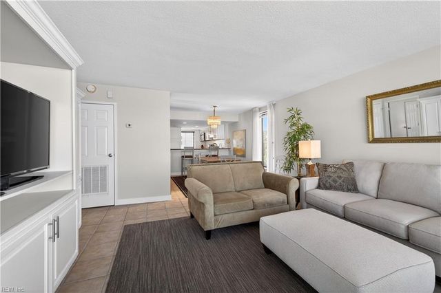 3615 Atlantic Ave Apt 201, Virginia Beach, VA 23451