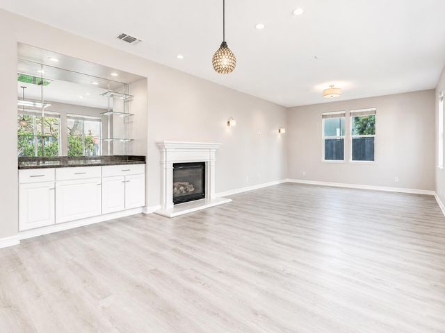 1642 Abilene Cir, Rocklin, CA 95765