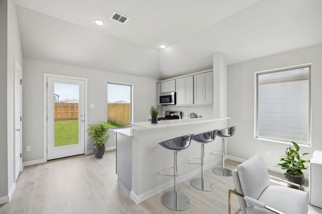 192 Spirit ST, Elgin, TX 78621