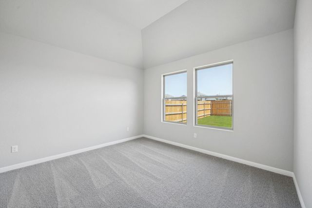192 Spirit ST, Elgin, TX 78621