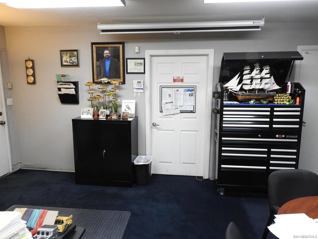 479 W Douglas Ave, El Cajon, CA 92020 — photo 3