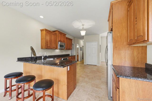 13823 Blue Beech Lane, Shelby Charter Township, MI 48315